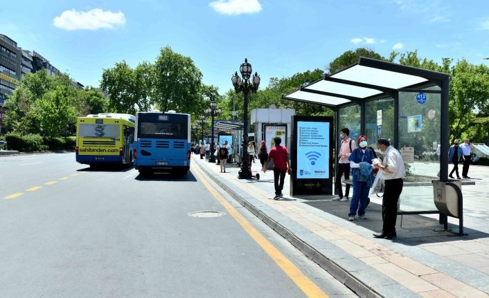Başkent’in merkezi de wi-fi’ye kavuştu: Kızılay Meydanı’nda ücretsiz internet dönemi başladı