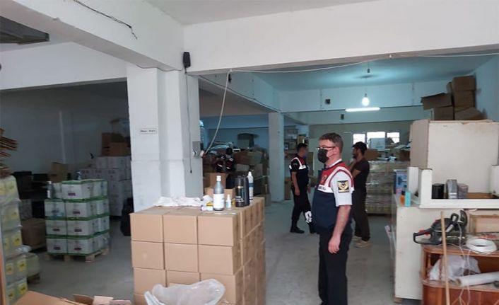 Başkentte kaçak kozmetik operasyonu: 1 milyon lira değerinde ürün ele geçirildi