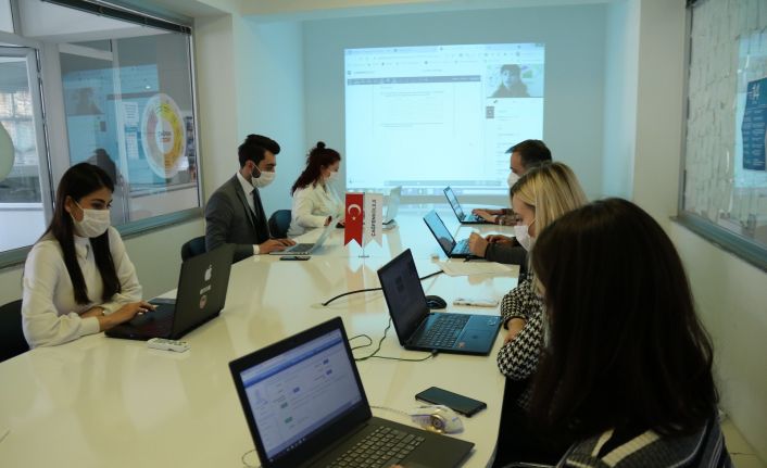 Bu sistemle online derslerde katılım ölçülebiliyor