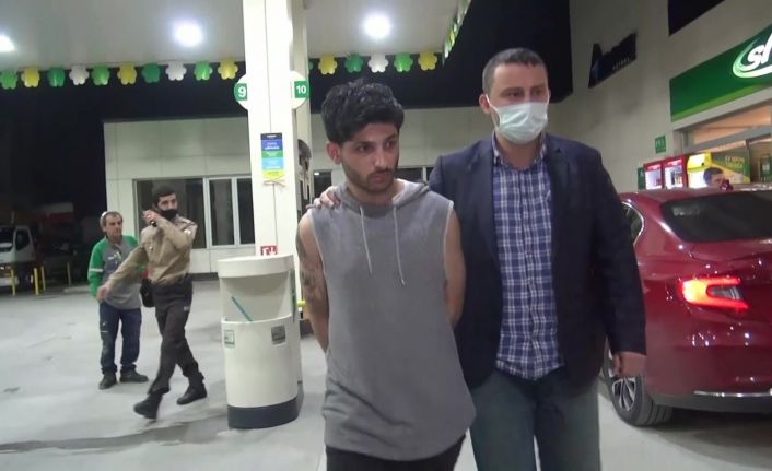 Bursa’da hareketli dakikalar: Kovalamacada kaçan şahıslardan 1’i yakalandı, 2’si aranıyor