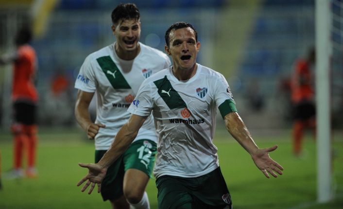Bursaspor’un efsane ismi Batalla, Mustafa Er’in ekibine dahil oldu