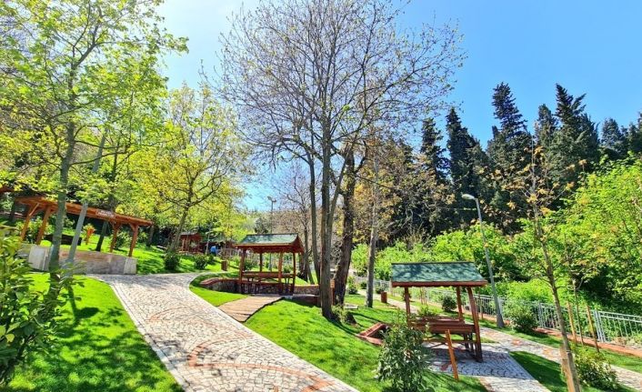 Büyükakın; "“14 Millet Bahçesi ile 5 milyon metrekare daha yeni yeşil alana kavuşacağız”
