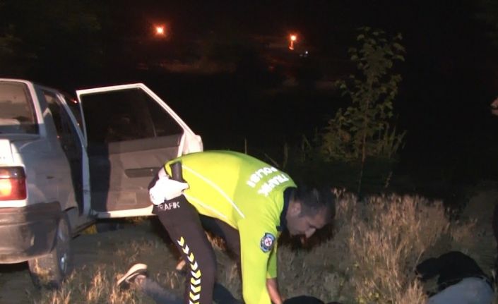 Çalıntı araçla başka şehre gezmeye giden 3 kafadar 88 kilometre sonra yakalandı