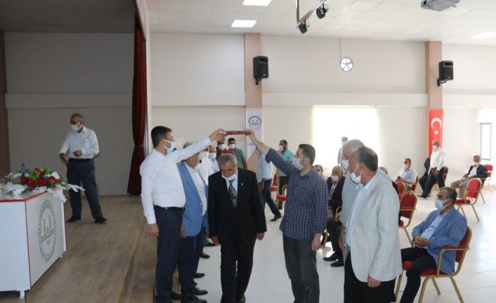 Çocukların kavgasına büyükler de karışmıştı, aralarındaki husumet 4 yılın ardından son buldu