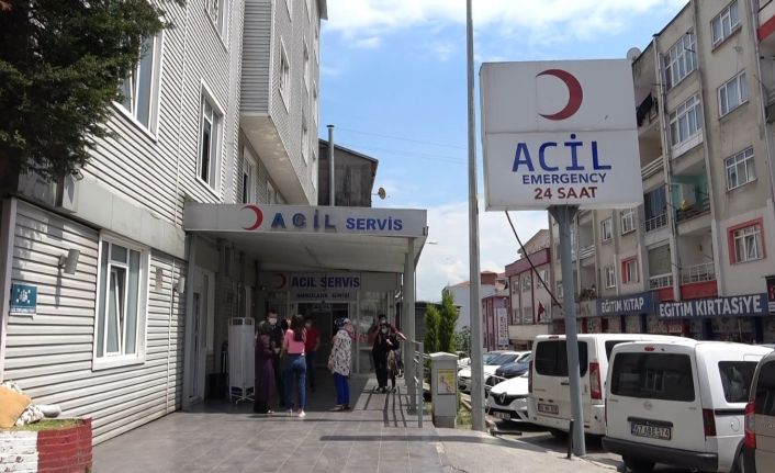 Corona-19 yakalanan annenin 2.5 yaşındaki çocuğu da tedaviye alındı