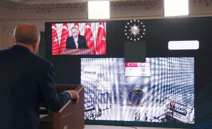 Cumhurbaşkanı Erdoğan: “Kıbrıs’ta yeni bir müzakere süreci olacaksa iki devlet arasında yürütülmelidir”