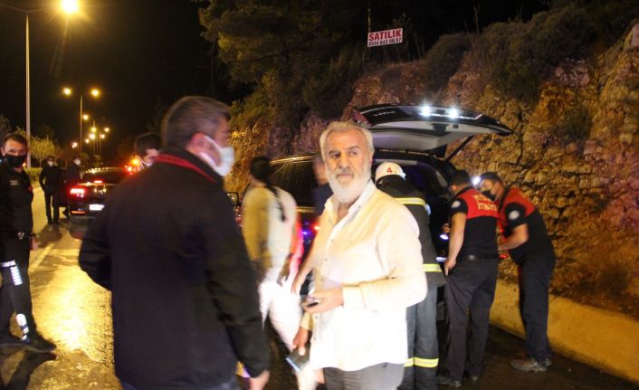 Eski Milletvekili Süleyman Bölünmez alev alev yanan araçtan canını zor kurtardı