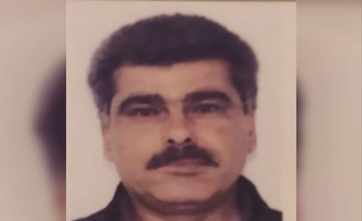 Evinde öldürülmüş halde bulunan adamın oğlu tarafından öldürüldüğü ortaya çıktı
