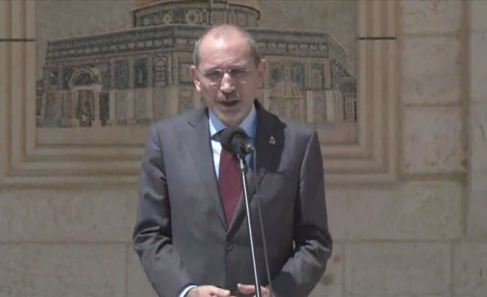 Filistin Devlet Başkanı Mahmud Abbas, Ürdün Dışişleri Bakanı Es-Safedi’yi kabul etti