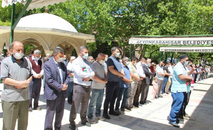 Filistin’de şehit olan vatandaşlar için Afyonkarahisar’da gıyabi cenaze namazı kılındı