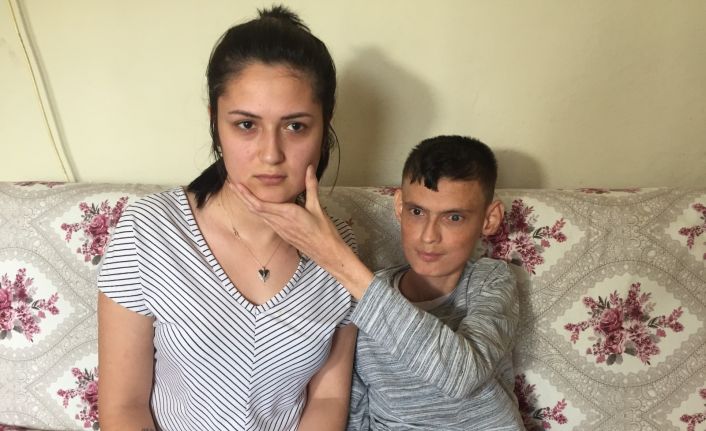 Görme engelli gencin tek isteği kız kardeşini görmek, askere gitmek