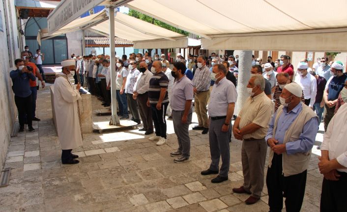 Hayatını kaybeden Filistinliler için Hatay’da gıyabi cenaze namazı kılındı