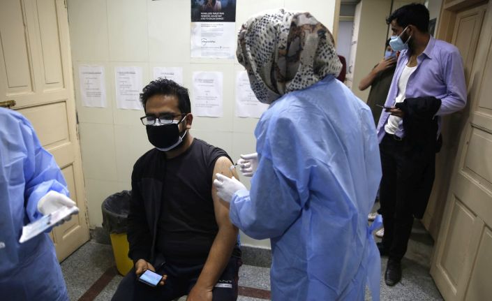 Hindistan’da can kaybında yeni rekor: 3 bin 689 kişi öldü