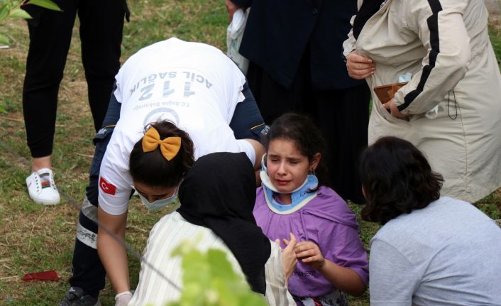 Kanser tedavisi için gittiği hastane yolunda kaza yaptı: 3’ü çocuk, 5 yaralı