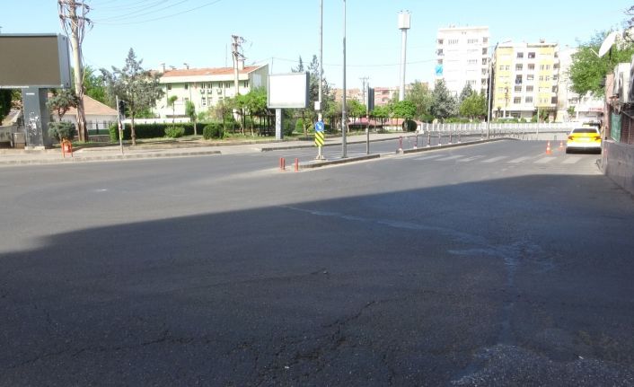 Kapanmanın ikinci günü sessizlik devam ediyor