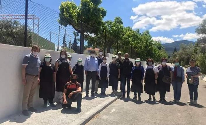 Karacasu’ya renk katan çalışma tüm hızıyla devam ediyor