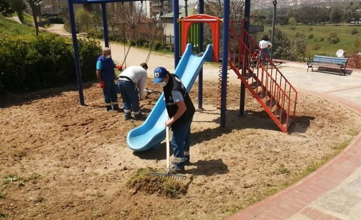 Kartal’daki park ve yeşil alanlar tam kapanma sürecinde yaza hazırlanıyor