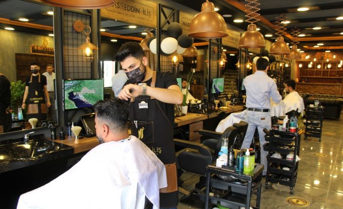 Mardin’in tek erkek güzellik merkezi taleplere yetişmeye çalışıyor