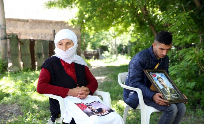 Oğlu dağa kaçırılan anne bir bayrama daha gözü yaşlı giriyor