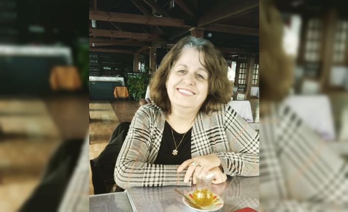 Önce kayınvalidesini sonra kayınpederini, şimdi de eşini korona virüsten kaybetti