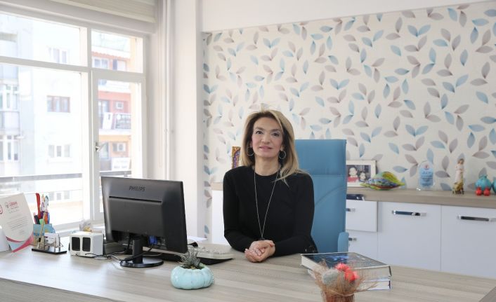 Op. Dr. Zerrin Çelik, “Polikistik overde yaşam biçimini ve beslenmeyi değiştirmek önemli”