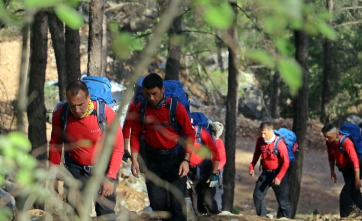 (ÖZEL) Arama kurtarma ekipleri Ukraynalı kayıp kadın dağcı için seferber oldu