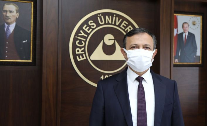 (Özel) ERÜ Rektörü Çalış’tan ’hırsızlık’ açıklaması: "Çalınan laptoplar, aşıyla ilgili önemli bilgilerin olduğu laptoplar değil"