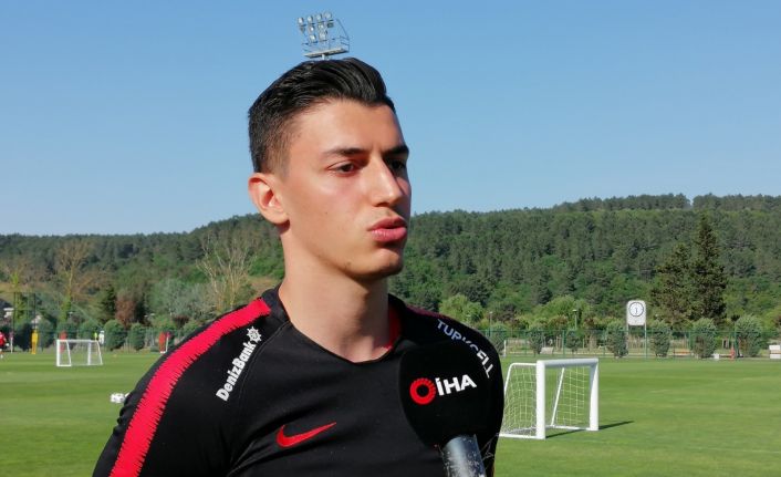 (Özel haber) Berke Özer: “Başkan Ali Koç ile oturup, bir gelecek planlaması yapacağız”