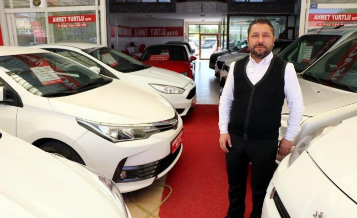 Pandemiden önce bayramda canlanan ikinci el araç piyasası bu yıl ‘stop’ etti