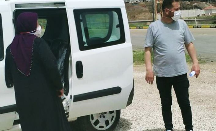 Riskli grubundaki karı-koca, uygulama noktasında yakalandı: 4 bin 50’şer lira ceza uygulandı