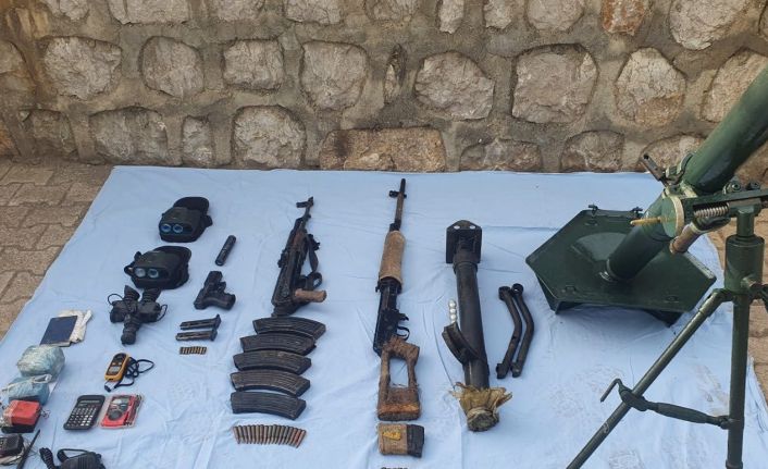 Şırnak Eren Cudi-Besta operasyonunda teröristlere ait mühimmat ele geçirildi