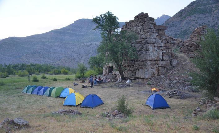 Şırnak huzurun başkenti oldu, sporcular hiç gidilmeyen dağlarda kamp kurdu