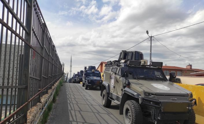 Şişli’de özel harekat polisli asayişi denetimi