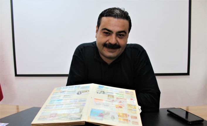 Tam bir tarihe yolculuk, baba oğul 60 yılda bin 100 adet pul biriktirdi