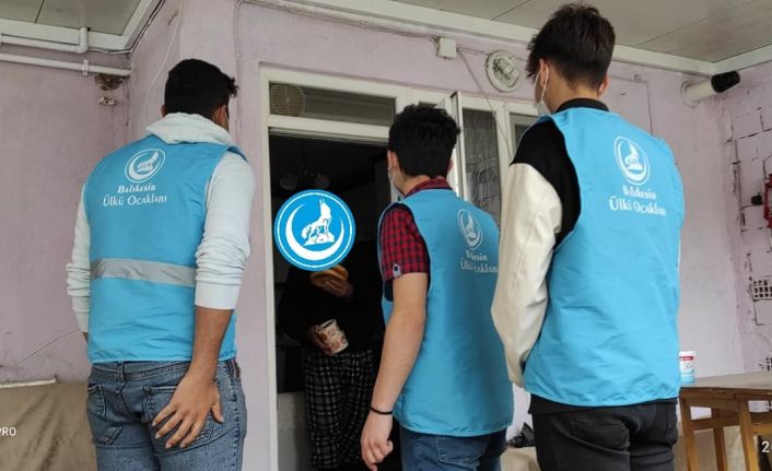 Ülkü Ocaklarından her gün 300 kişilik sıcak yemek