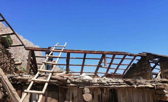 UNESCO Dünya Mirası Geçici Listesine giren Kemaliye’de sokak sağlıklaştırma ve restorasyon projeleri devam ediyor