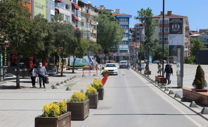 Vaka sayılarının en çok düştüğü iller arasındaki Kocaeli’de, vatandaşlara bayram çağrısı