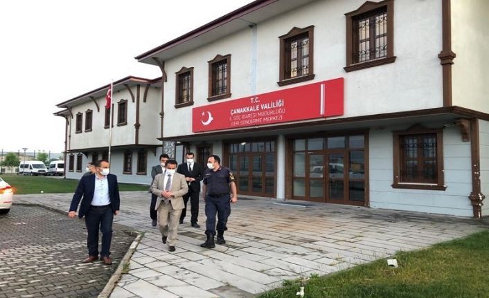 Vali İlhami Aktaş, Ayvacık Geri Gönderme Merkezinde incelemelerde bulundu