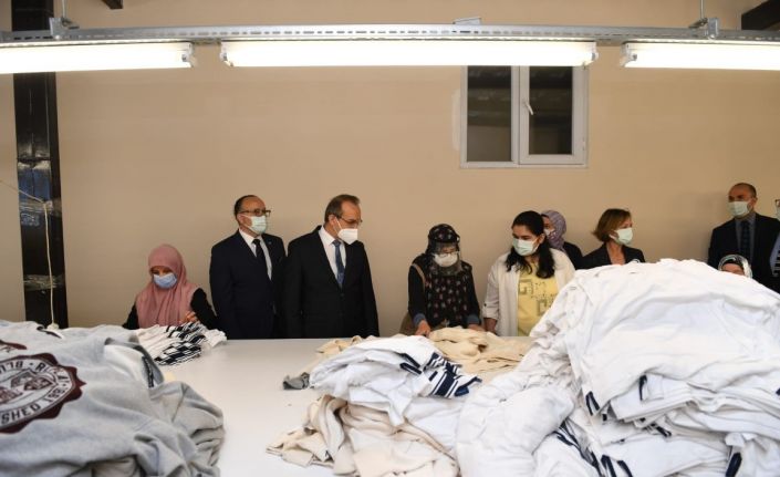 Vali Yavuz, 132 engelli bireyin istihdam edildiği merkezi ziyaret etti