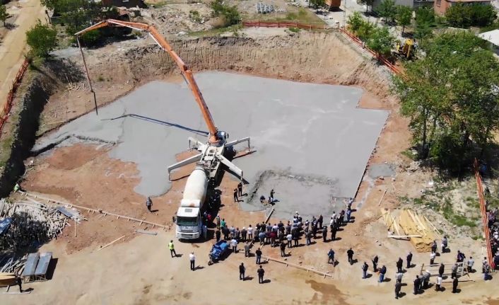 Yahşihan’da bin 500 kişinin aynı anda namaz kılabileceği caminin temeli atıldı