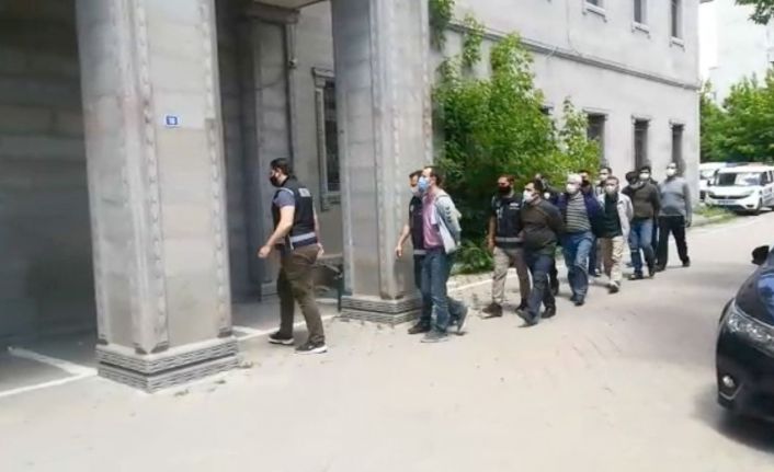 Ağrı merkezli 14 ilde düzenlenen FETÖ/PDY operasyonunda 25 kişi gözaltına alındı