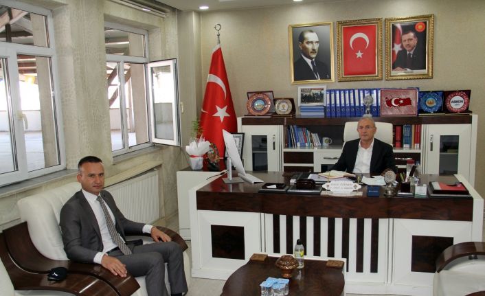Ağrı Milli Eğitim Müdürü Tekin’den AK Parti Ağrı İl Başkanı Özyolcu’ya ziyaret
