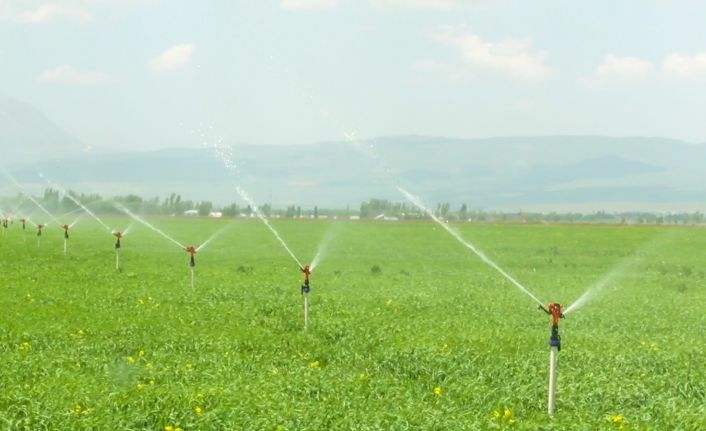 Ağrı toprakları suyla buluşuyor