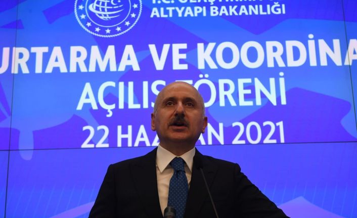 Bakan Karaismailoğlu: "Dünyanın her noktasında Türk denizciliği ve Türk havacılığına hizmet veriyoruz”