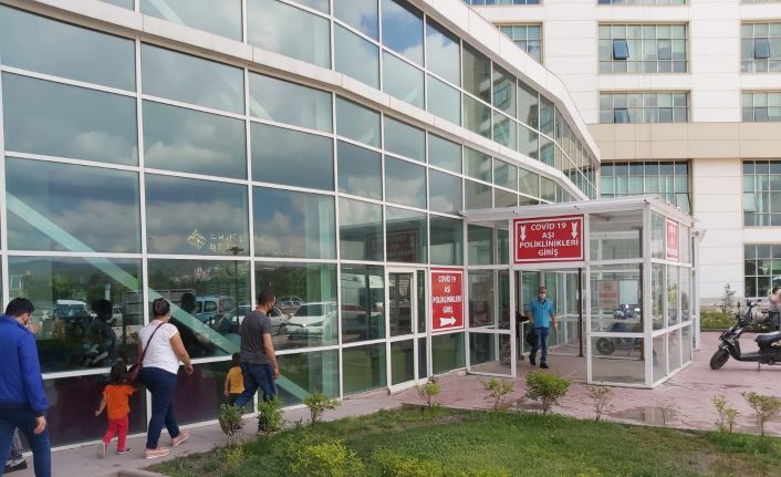 Balıkesir’de günlük aşı rekoru kırıldı