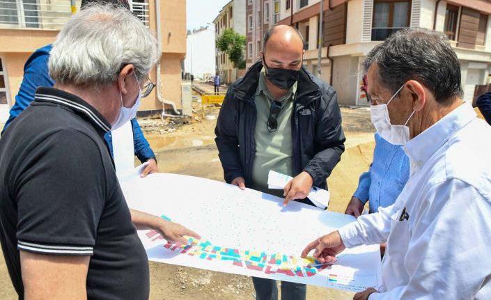 Başkan Ataç yol ve kaldırım çalışmalarını yerinde inceledi