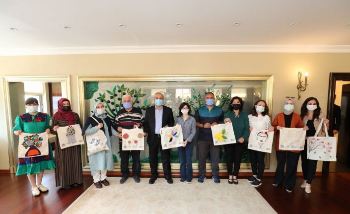 Başkan Büyükgöz’den özel okula teşekkür belgesi