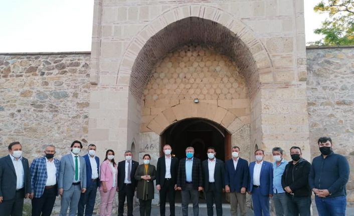 Başkan Ceyhun: ’’Vatandaşlarımızı Altıntaş’ta bulunan güzellikleri görmeye davet ediyorum’’