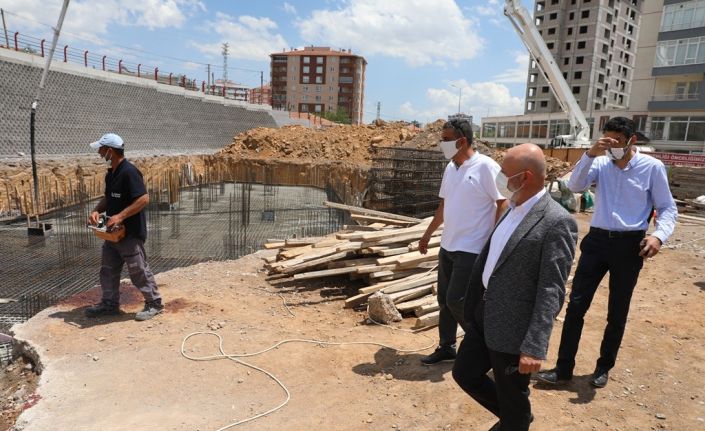 Başkan Çolakbayrakdar: "Kentsel yenilemeyle Erkilet Bulvarı ve Yeşil Mahalle’ye yeni çehre"