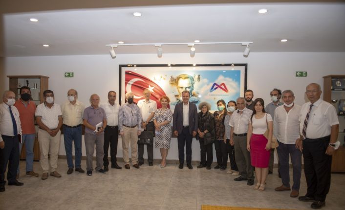 Başkan Seçer, MEDEKA’nın Kent Tarihi Araştırmaları Kurulu ile bir araya geldi